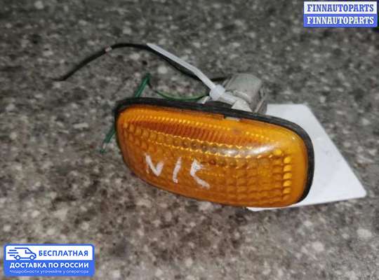 Повторитель поворота в крыло на Nissan Almera I N15