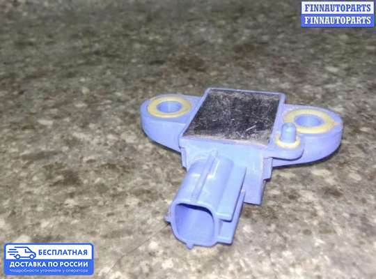 Датчик удара (Airbag) на Volkswagen Passat B6 (3C)