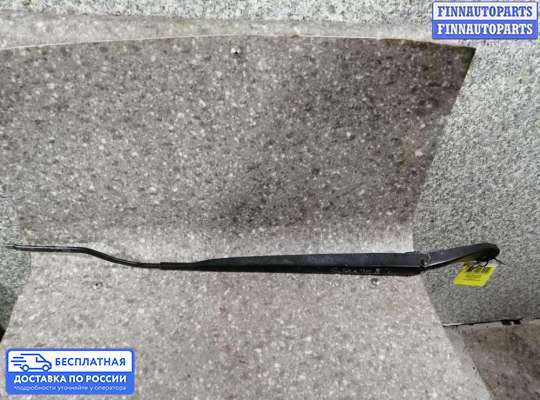 Поводок дворника на Renault Scenic II
