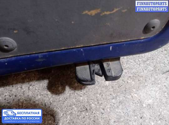 Замок боковой двери на Volkswagen Caddy III (2K)