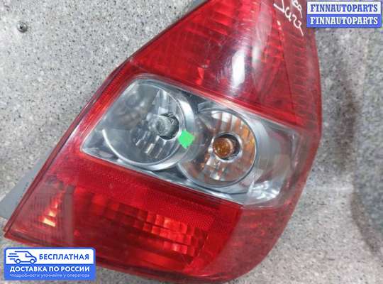 Фонарь задний на Honda Jazz I (GD)