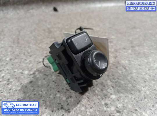 Блок управления зеркал на Nissan Qashqai I (J10)