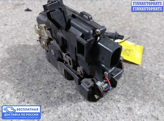 Замок боковой двери на Audi A6 (C5)