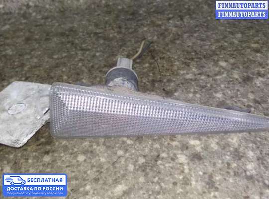 Повторитель поворота в крыло на Renault Scenic II