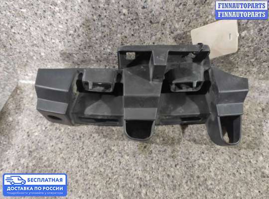 Кронштейн фары на Renault Scenic III