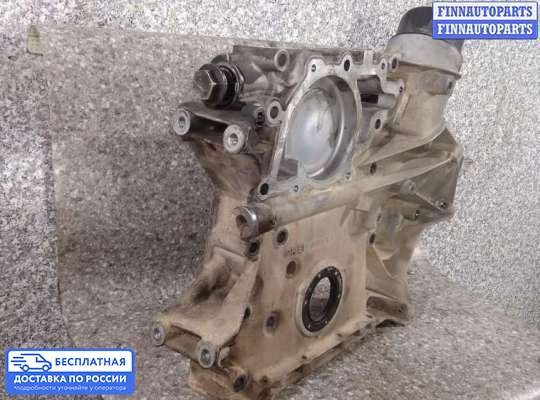 Крышка двигателя боковая на Mercedes-Benz Vito (W638)