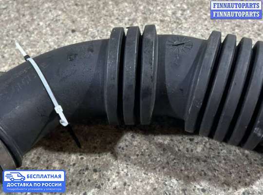 Гофра (патрубок) воздушного фильтра на Ford Focus II
