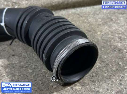 Гофра (патрубок) воздушного фильтра на Ford Focus II