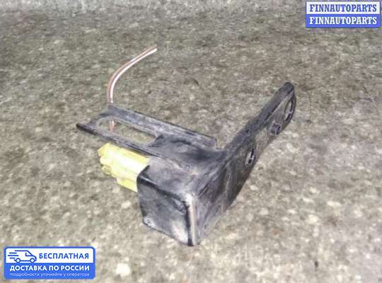 Датчик удара (Airbag) на Toyota Yaris P1