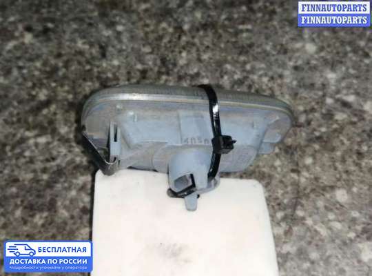 Повторитель поворота в крыло на Audi A6 (C5)