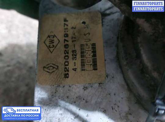 Корпус масляного фильтра на Renault Megane II