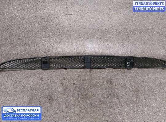 Решетка (заглушка) бампера на Mercedes-Benz S (W220)