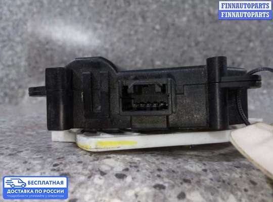 Моторчик заслонки печки на Toyota Verso AR20