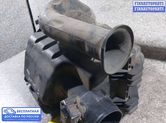 Корпус воздушного фильтра на Toyota Yaris P13