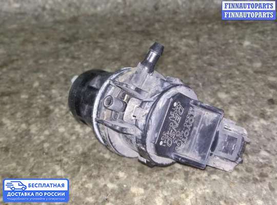 Моторчик (насос) омывателя на Lexus RX II (XU30)