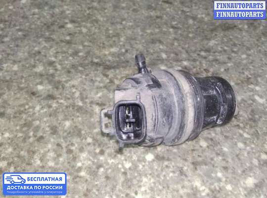 Моторчик (насос) омывателя на Lexus RX II (XU30)