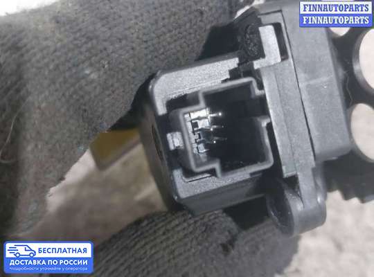 Моторчик заслонки печки на Opel Insignia