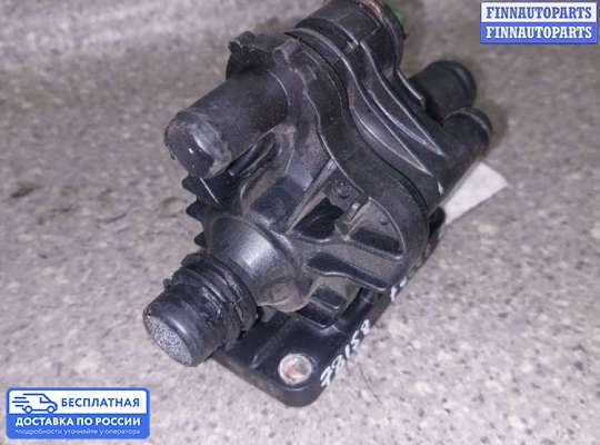 Корпус термостата на Ford Focus II