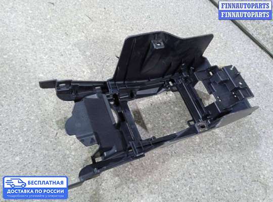 Консоль салона на Mitsubishi Outlander II / XL (CW)