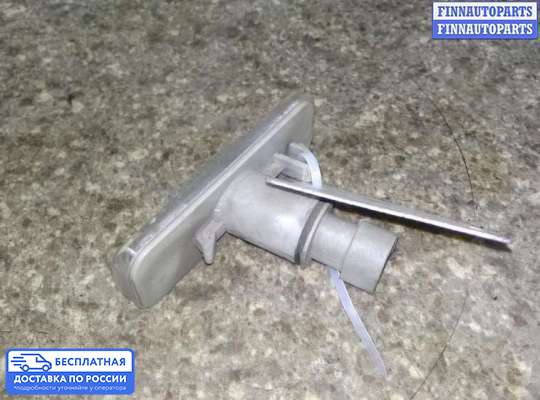 Повторитель поворота в крыло на Opel Omega B