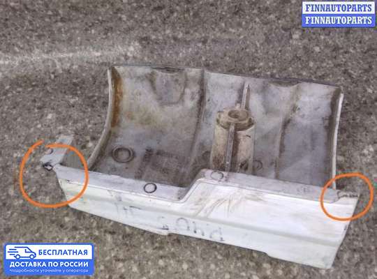 Планка под фонарь (ресничка) на Peugeot 405
