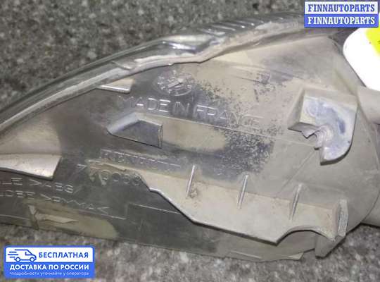 Поворотник передний на Renault Megane I