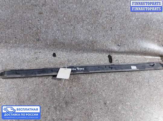 Молдинг на Volkswagen Caddy III (2K)