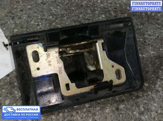 Замок багажника на Mercedes-Benz C (W202)