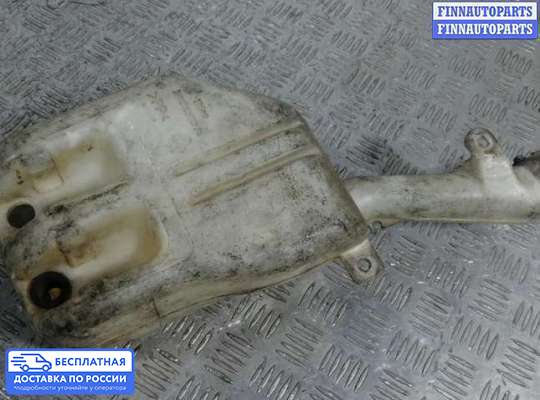 Бачок омывателя на Honda Civic VI (EJ, EK, EM1)