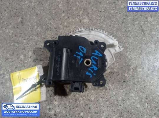 Моторчик заслонки печки на Toyota Auris II (E180)