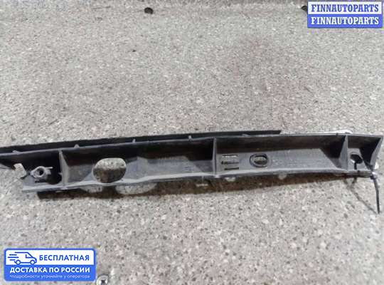 Кронштейн бампера на Opel Omega B