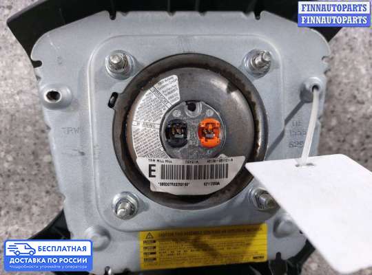 Подушка безопасности водителя (AirBag) на Toyota Avensis II (T250)
