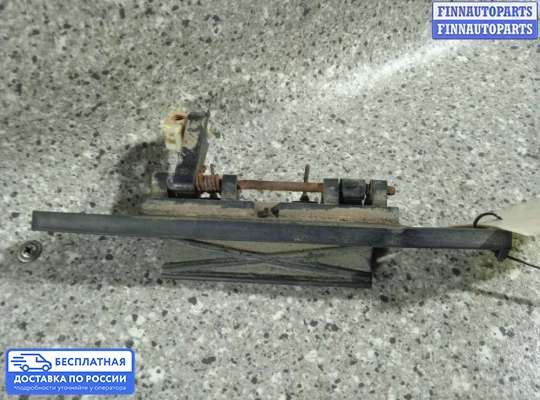 Ручка крышки багажника (задней двери) на Kia Carnival I (UP, GQ)