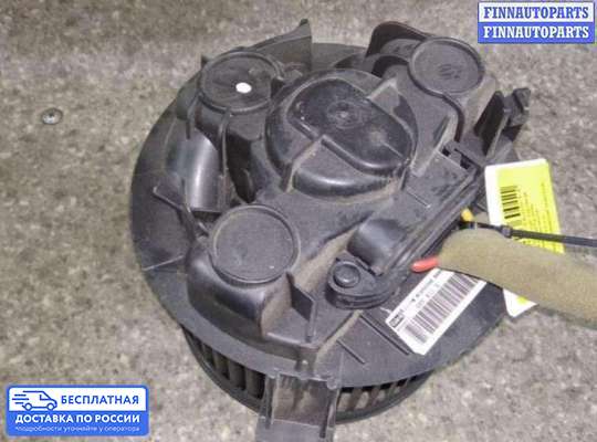 Мотор отопителя на Nissan Note (E11)