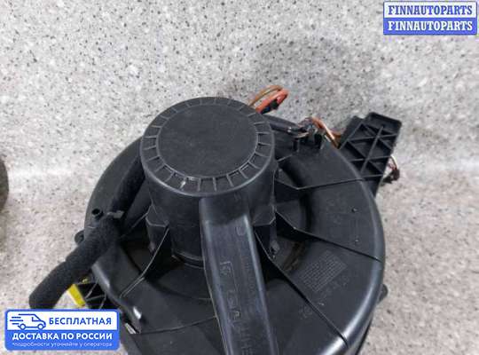 Мотор отопителя на Skoda Fabia II (5J)