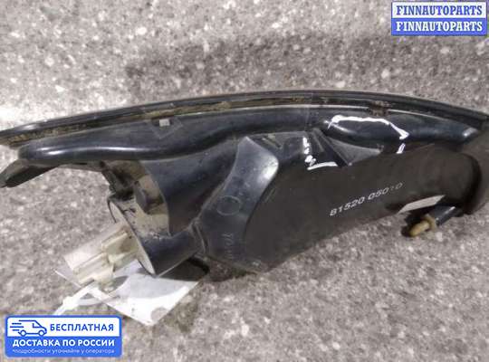 Поворотник передний на Toyota Carina E T19