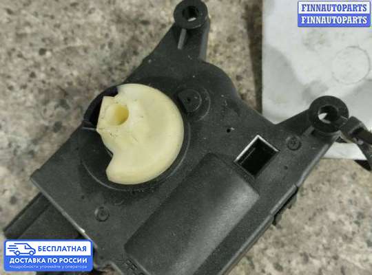 Моторчик заслонки печки на Renault Scenic III