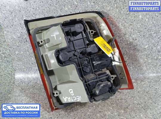 Фонарь задний на Opel Vectra A