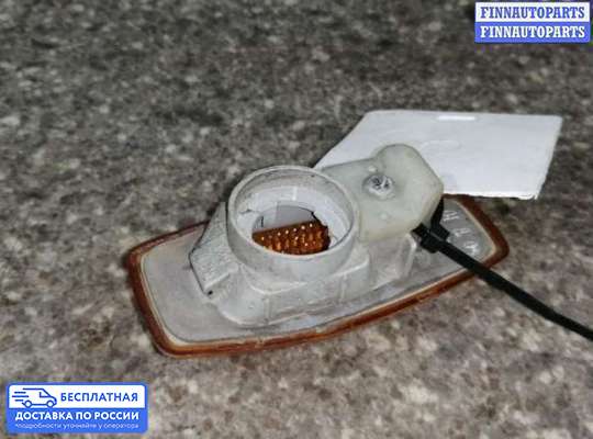Повторитель поворота в крыло на Hyundai Trajet