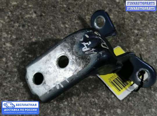Петля двери на Hyundai Santa Fe II (CM)