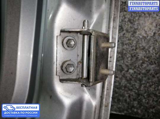 Петля крышки багажника на Ford Mondeo III