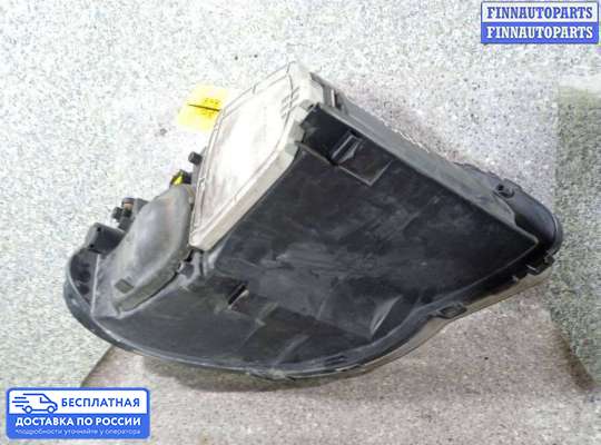 Фара передняя на Chrysler Voyager IV (RG)