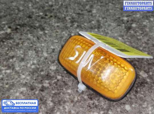 Повторитель поворота в крыло на Nissan Almera I N15