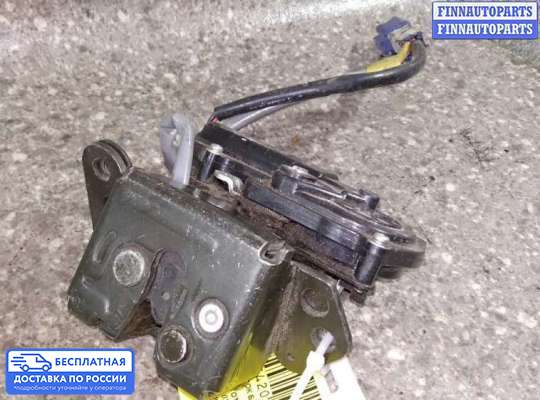 Замок багажника на Toyota Avensis II (T250)