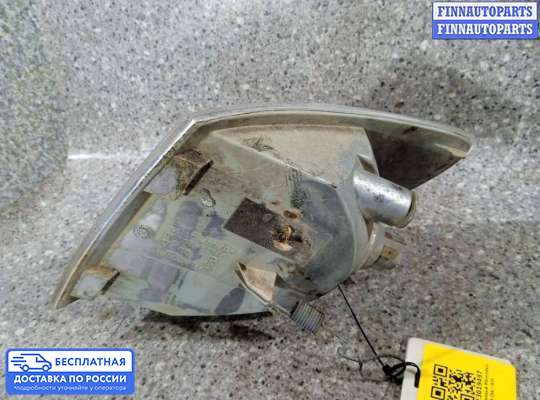 Поворотник передний на Mercedes-Benz Vito (W638)
