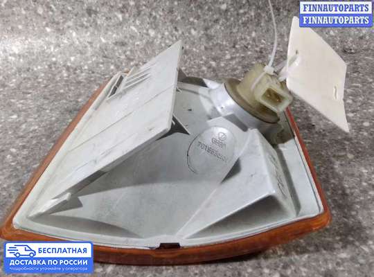 Поворотник передний на Volkswagen Transporter T4