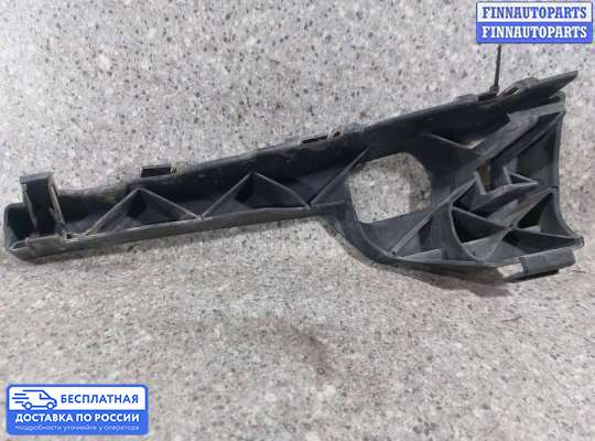 Кронштейн бампера на Ford Focus II