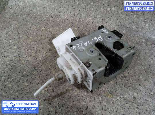 Замок боковой двери на Audi A6 (C4)