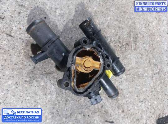 Корпус термостата на Renault Scenic II