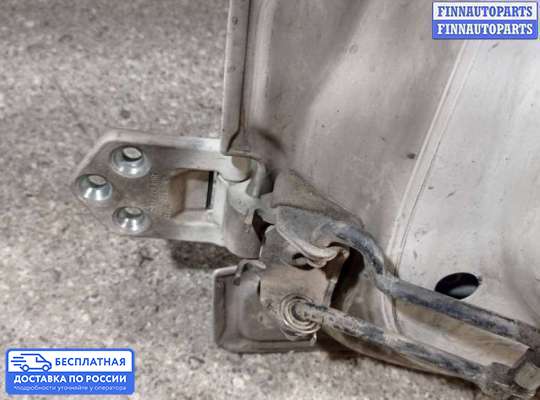 Петля двери на Volkswagen Caddy III (2K)